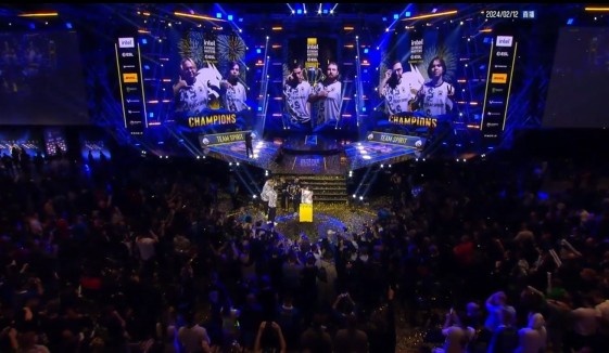 逃出美女岛 逃出美女岛